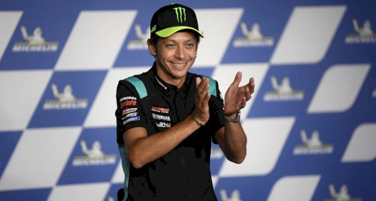 Chegou o momento: Valentino Rossi anuncia seu adeus
