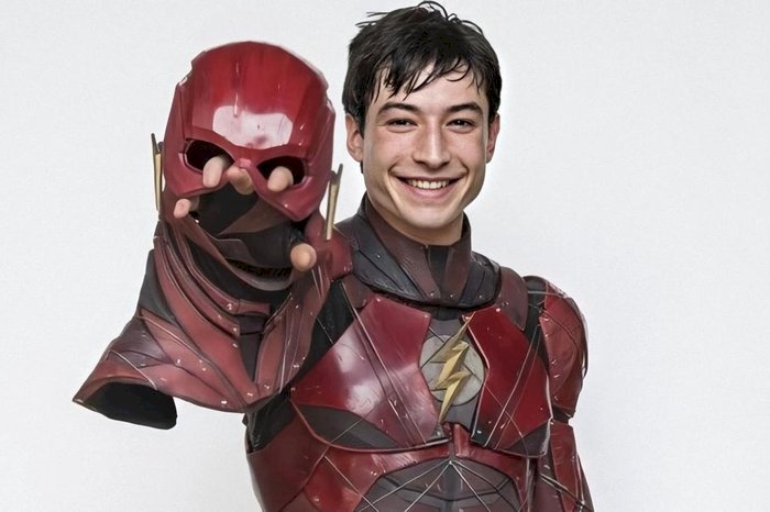 Warner não pretende trabalhar com Ezra Miller após The Flash, diz site